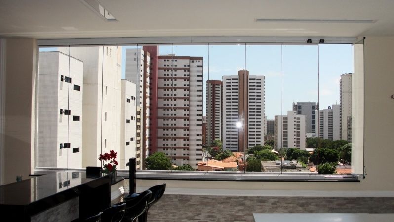 fechamento de varanda em Fortaleza - Uffizi